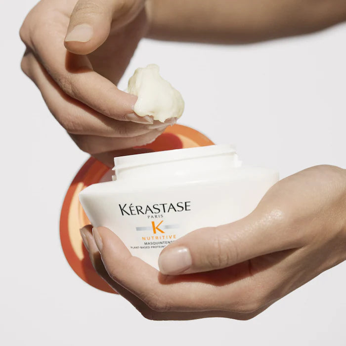 
                  
                    Nutritive Ultra-Hydrating Mask for Dry Hair
                  
                